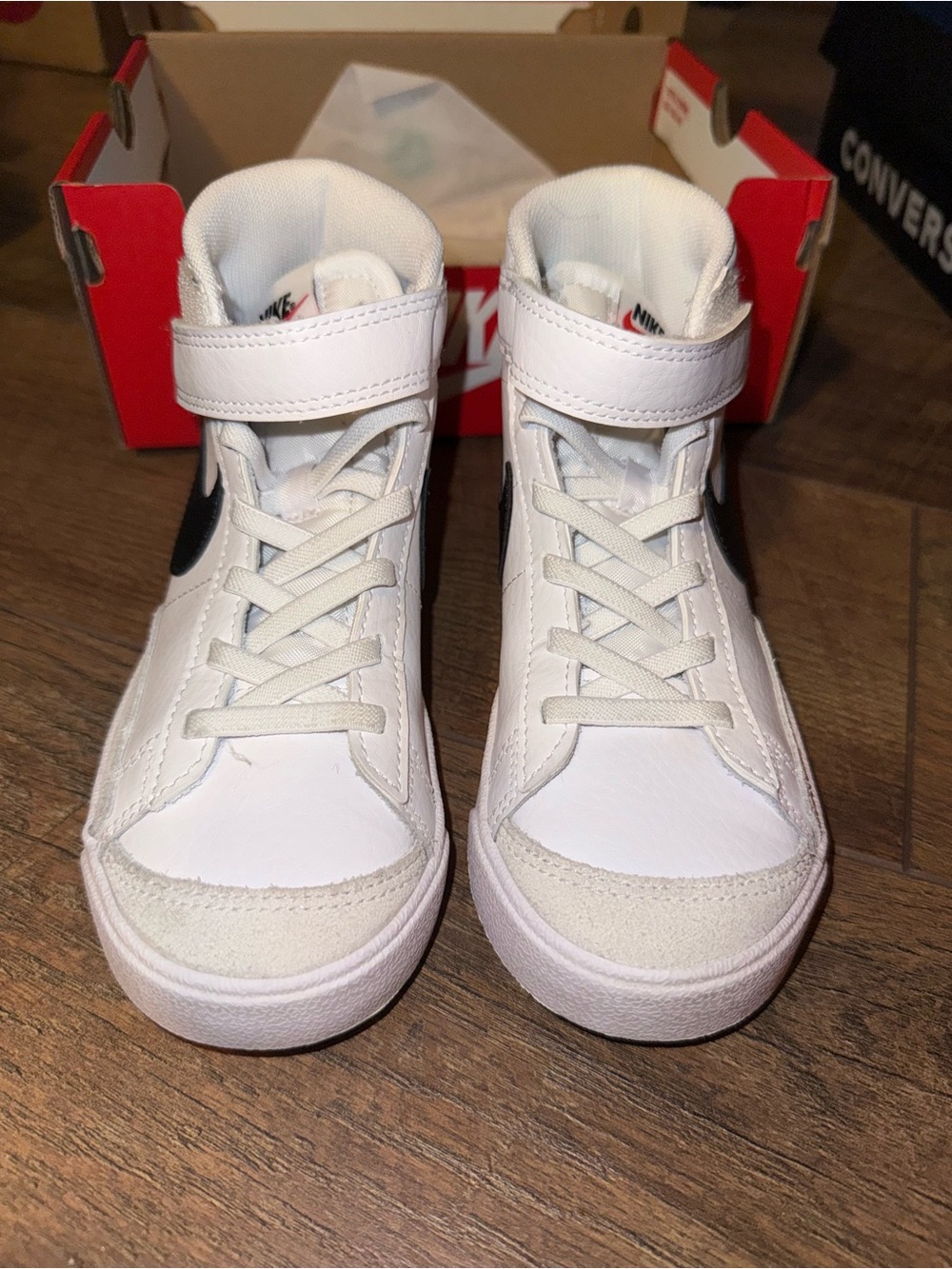 Nike Blazer Kids White and Black Mid-Top Sneakers with Velcro Strap - Picture 2 of 5